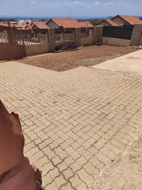 3 Bedroom Property for Sale in Tlhabane West North West
